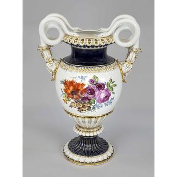 Monumentale Schlangenhenkelvase, Me