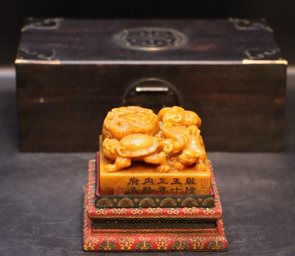 日本松町古美|碧夏擷珍?蕓術品オークション田黃四大神獸雕工，受命于天既壽永昌印章