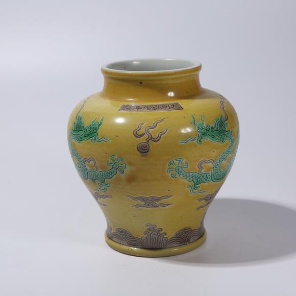 近期拍賣(mài)拍品圖