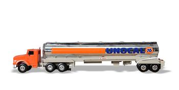 1994 Unocal 76 Oil Tanker Truck Model Taylor Trunks