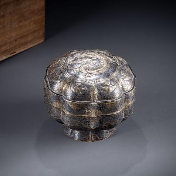 近期拍賣(mài)拍品圖