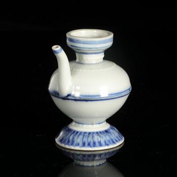 清·青花軍持