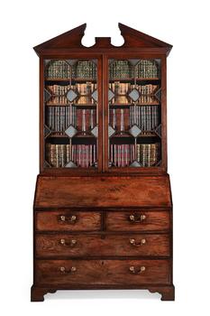 A FINE GEORGE III MAHOGANY BUREAU BOOKCASE, IN THE MANNER OF THOMAS CHIPPENDALE, CIRCA 1770