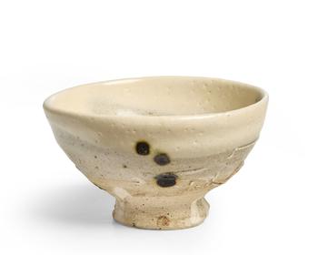 Koie Ryoji (1938-2020)?

Kohiki chawan, circa 1990?
Ston