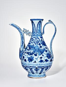 元 青花鳳穿牡丹紋執(zhí)壺