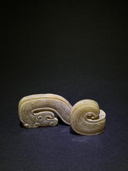 戰(zhàn)國(guó) 青玉立體玉龍
