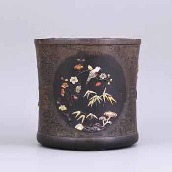 漆木錯(cuò)銀絲開(kāi)光花鳥(niǎo)筆海