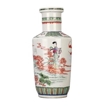 十九世紀(jì) 五彩牛郎織女捧槌瓶 "大清康熙年製"款