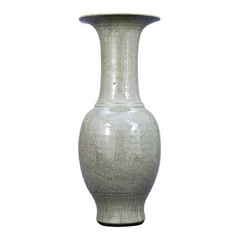 明 龍泉刻花鳳尾瓶 (金繕) 來源:紐約佳蘇富比2016年6月16