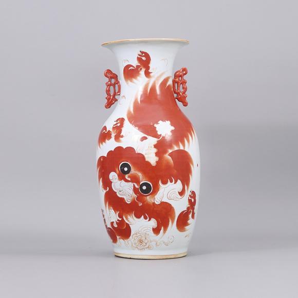 香港華輝|香港華輝 2026夏季精品拍賣會(huì)清 紅彩太獅少獅撇口瓶