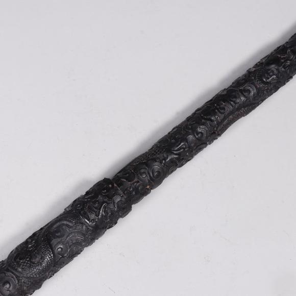 清大漆龙纹笔杆