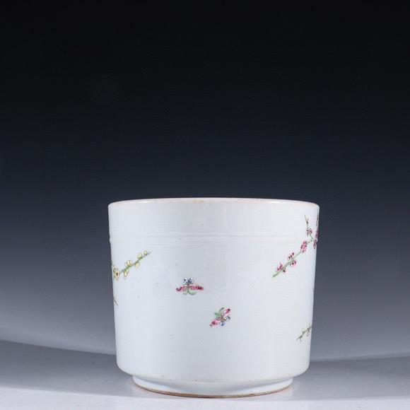 清咸丰粉彩喜上眉梢笔筒