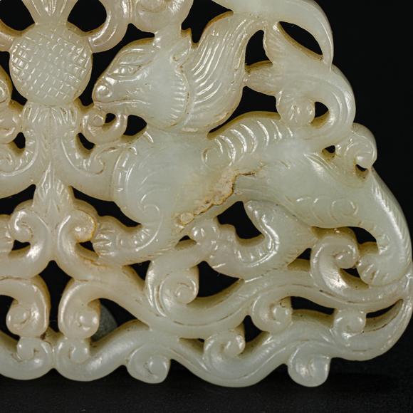 元二龙戏珠玉佩