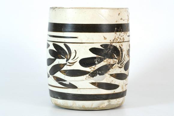 宋 扒村窑白地黑花筒_宋 扒村窑白地黑花筒估价