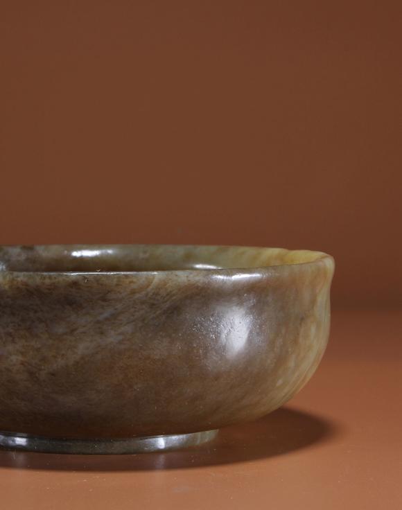 清乾隆和田玉扎木扎亚碗