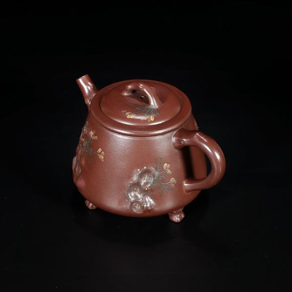 顾景舟作三足梅桩紫砂壶