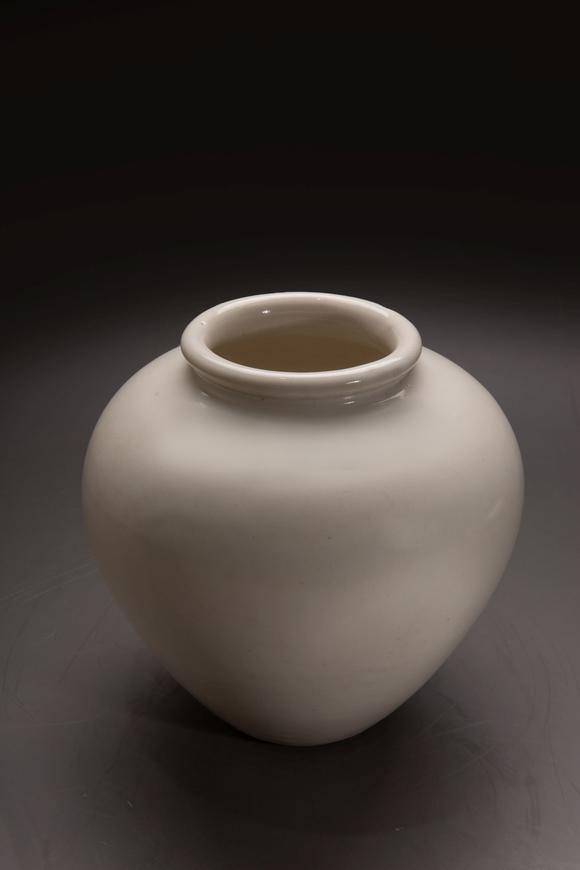 翰林款邢窑太白罐