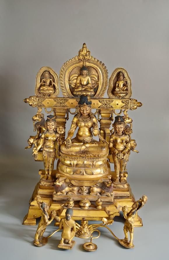 十七至十八世纪铜鎏金西方三圣像