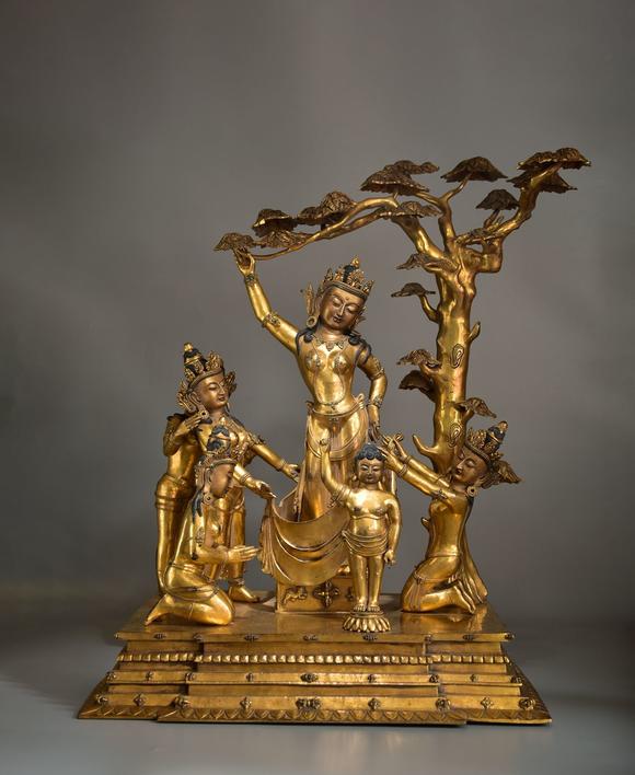 清乾隆御赐供奉铜鎏金摩耶夫人造像