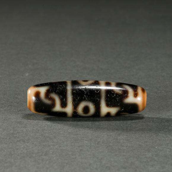 日本拍卖事业株式会社中国古代三眼天珠