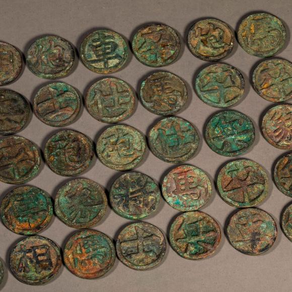 一组中国明代铜象棋