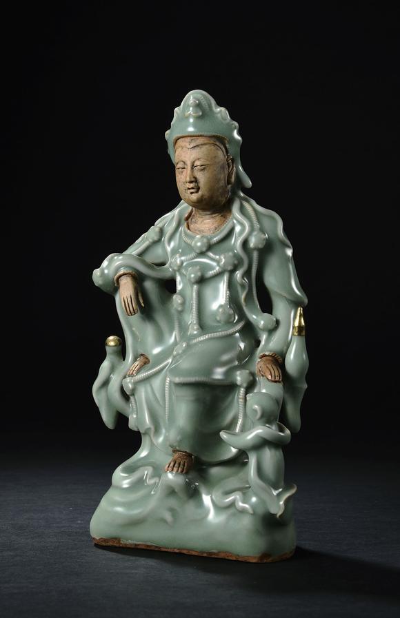 上氏拍卖明 龙泉窑青瓷露胎观音