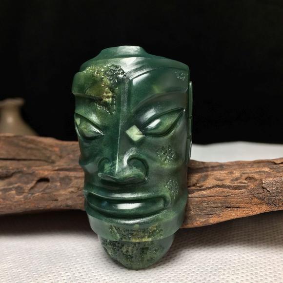 日本京都粤盛株式会社玛瑙复古三星堆神人面具吊坠