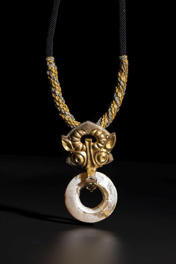 博美拍卖明 铜鎏金铺首衔玛瑙三才环挂饰