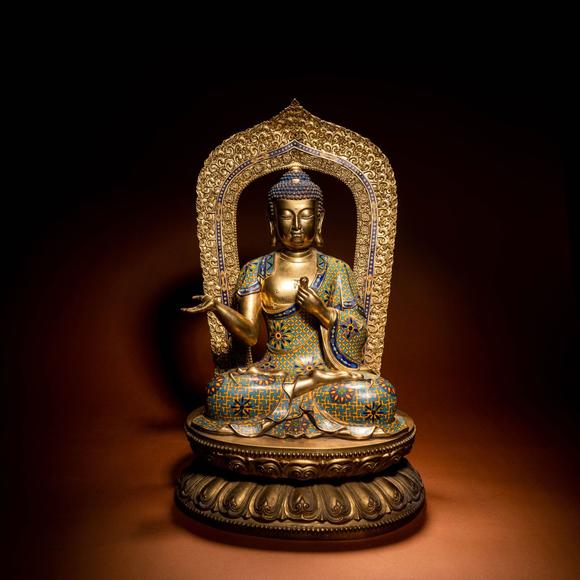 清代鎏金掐丝珐琅释迦牟尼佛造像