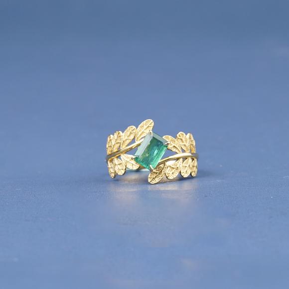 0816克拉天然祖母绿草编型戒指