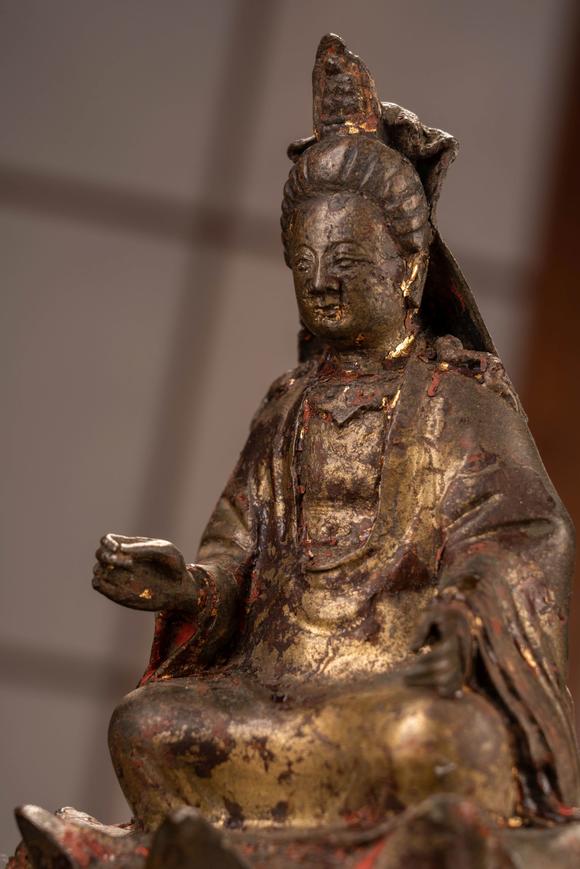 中国古代铜泥金彩绘观音菩萨