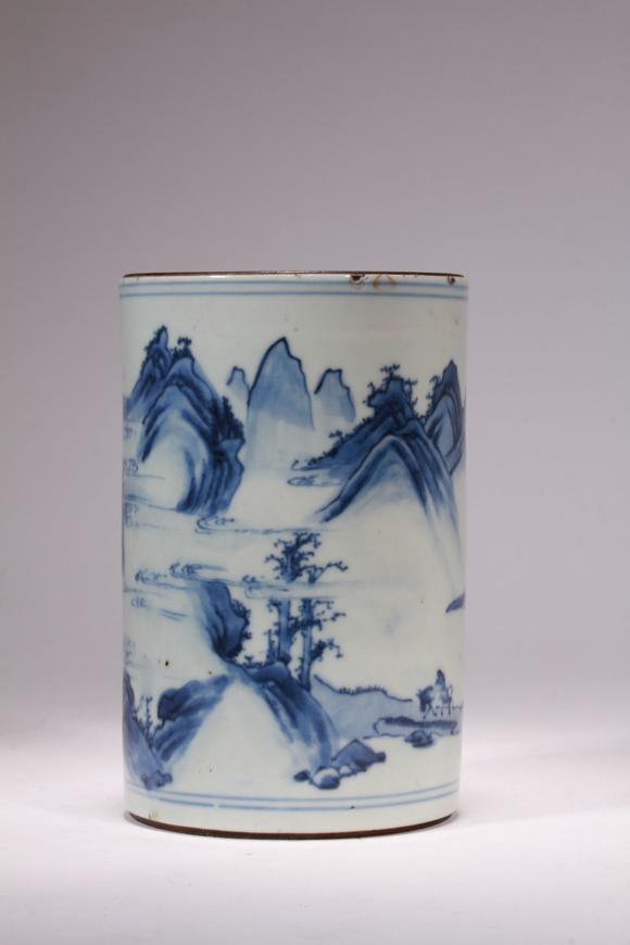 乾隆 青花山水纹笔筒高清大图_易拍全球中部国际明清之富贵佳瓷拍品