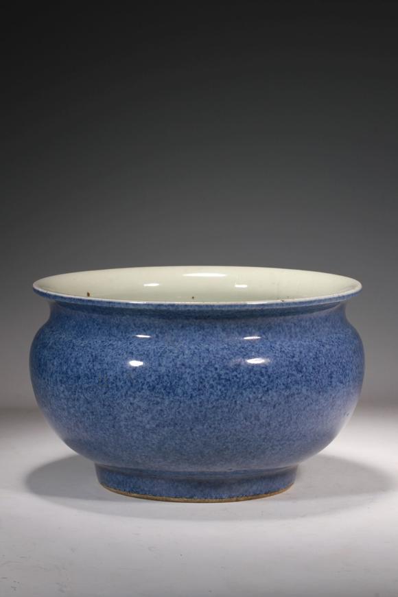 清早期洒蓝釉香炉