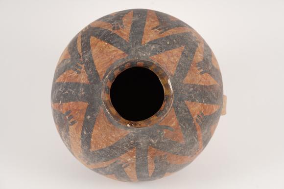 中部同一藏家出品中部同一藏家出品 马家窑彩陶蛙纹罐_中部同一藏家出