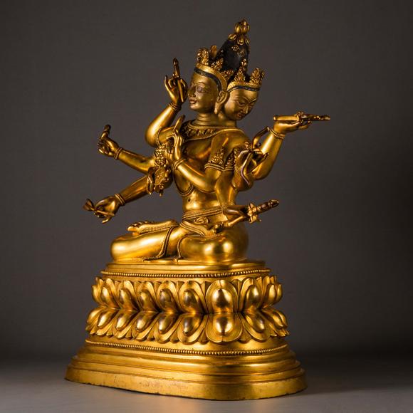 中国清代铜鎏金六臂观音佛造像