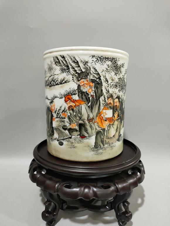 旧藏珠山八友王大凡矾红墨彩竹林七贤诗文图笔筒