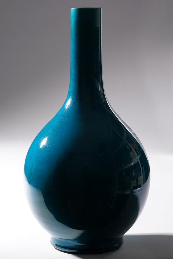 中古陶清乾隆 孔雀蓝釉胆式瓶