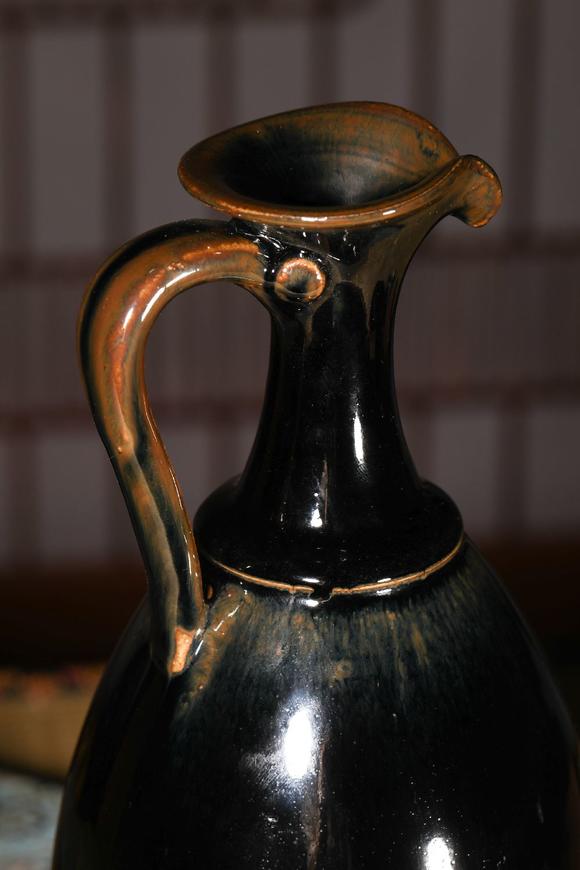 日本东海名古屋中国古代吉州窑执壶