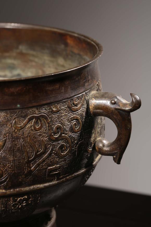 昭和时期螭龙耳饕餮纹香炉