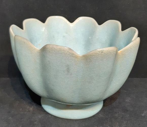 书画艺拍汝窑葵口碗