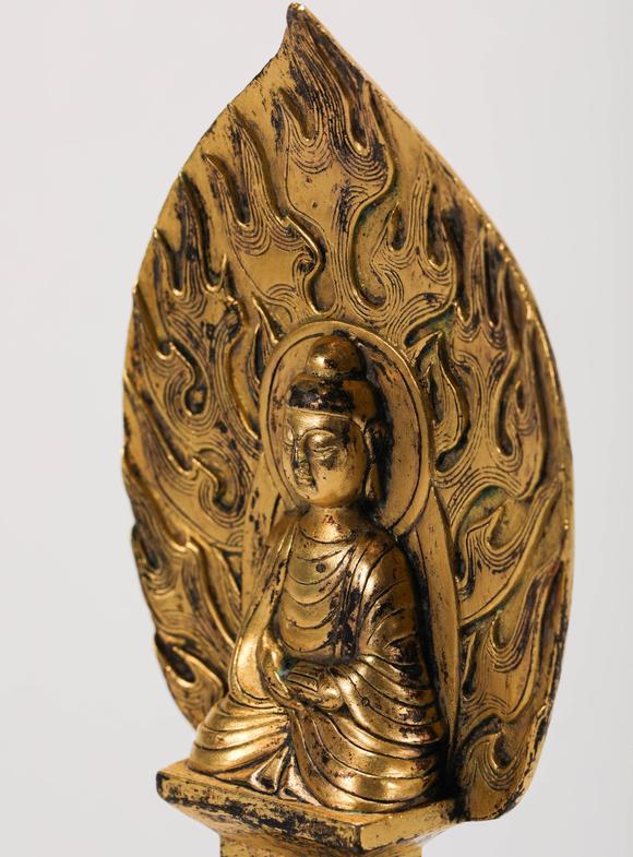 copper inlaying with gold buddha statue from han 汉代铜鎏金佛
