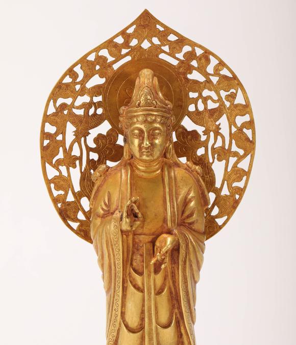 纯金观音菩萨像goldenflammingguanyinstatuefromliao