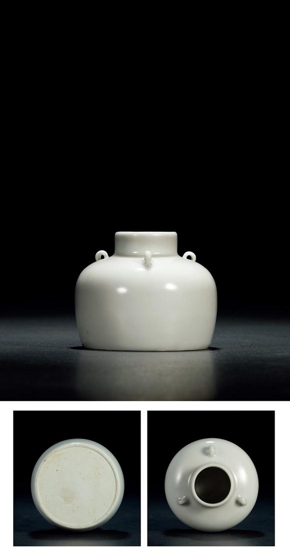 甜白釉三系小罐高清大图_易拍全球西泠拍卖中国明清瓷器专场拍品介绍