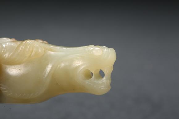 hetianjadehorseheadhandynasty汉代和田玉马头