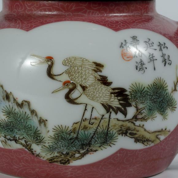 民国毕伯涛胭脂红开窗粉彩松鹤诗文壶