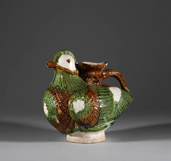 Three color mandarin duck pot in Liao Dynasty遼代，三彩鴛鴦壺_Three color