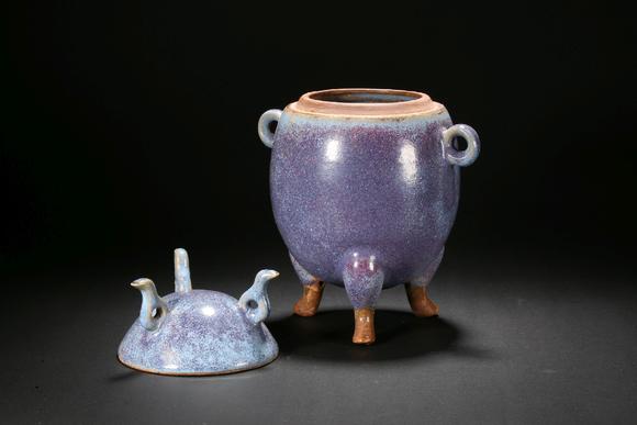 jun kiln three-legged jar song dynasty 宋代均窑