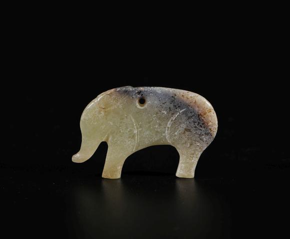 汉代和田玉象 hetian jade elepant from han