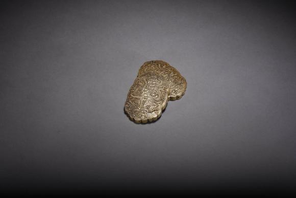 a pair of gild silver dragon imperial edict pendants