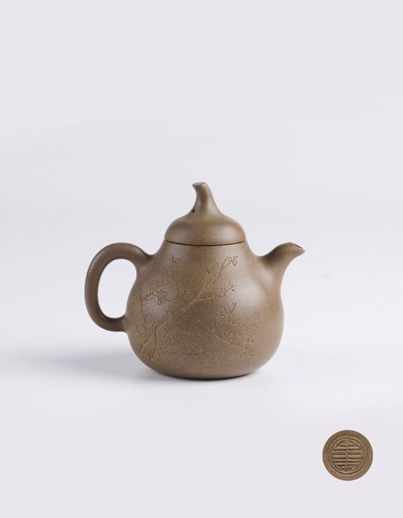 清中期石梅寿字款段泥匏瓜壶